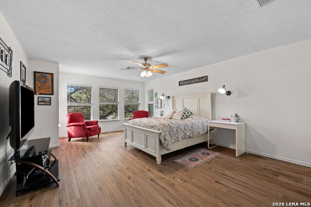 Image 24 of 36 For 4123 Knollpass