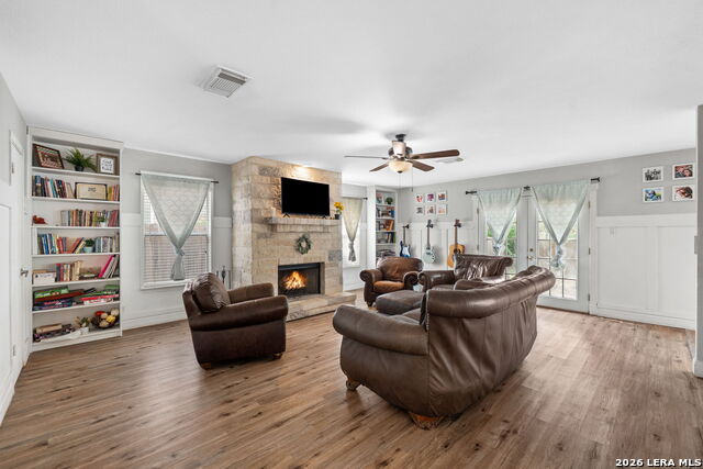 Image 5 of 36 For 4123 Knollpass