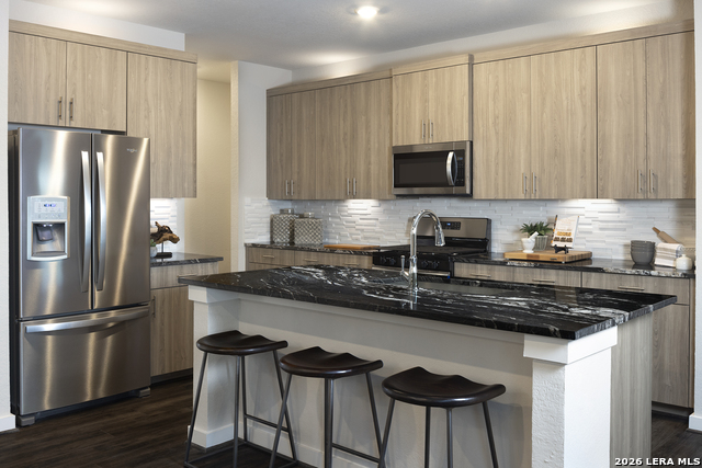 Image 2 of 17 For 6023 Calgary Park