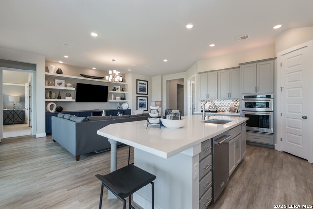 Image 4 of 15 For 868 Silver Fox