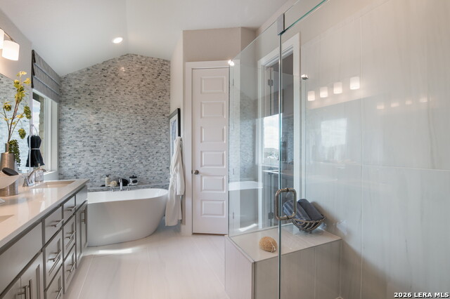 Image 7 of 15 For 868 Silver Fox