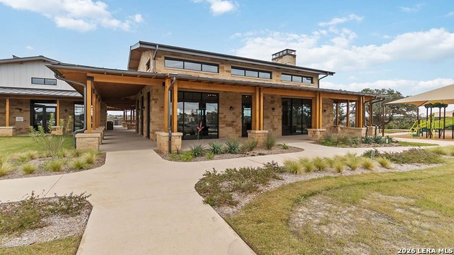 Image 32 of 66 For 21003 Gravel Keep