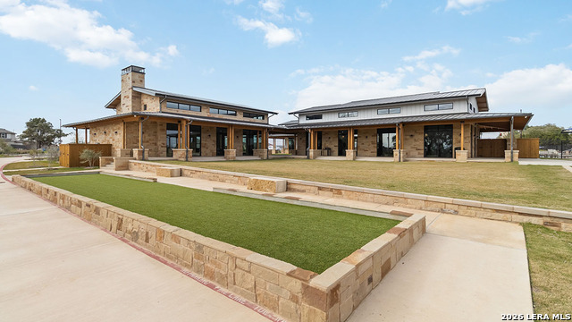 Image 33 of 66 For 21003 Gravel Keep