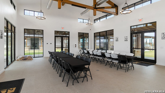 Image 34 of 66 For 21003 Gravel Keep