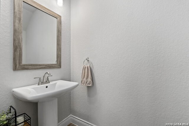 Image 24 of 68 For 3839 Escalera Pass