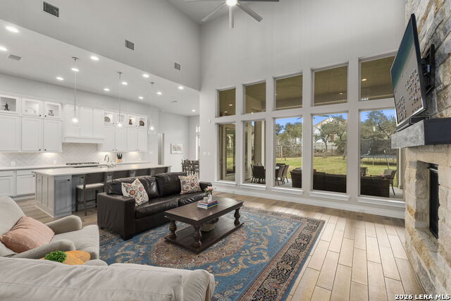 Image 4 of 68 For 3839 Escalera Pass