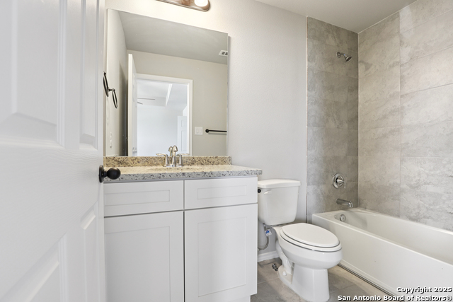 Image 11 of 23 For 8619 Valentina Way