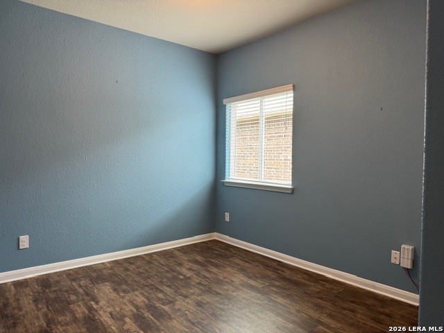 Image 15 of 25 For 481 Summersweet Rd