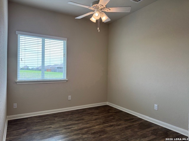 Image 19 of 25 For 481 Summersweet Rd