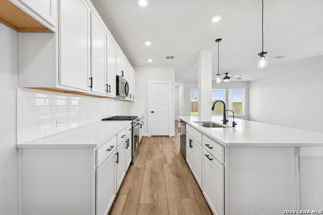 Image 3 of 16 For 6066 Edna Pt