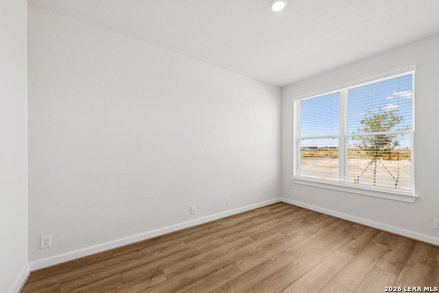 Image 9 of 16 For 6066 Edna Pt