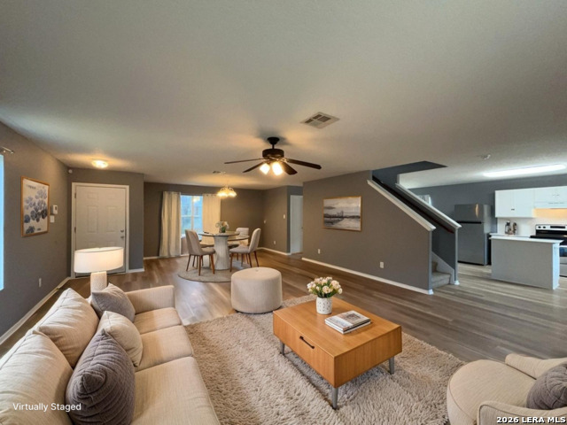 Image 2 of 45 For 9011 Laguna Falls