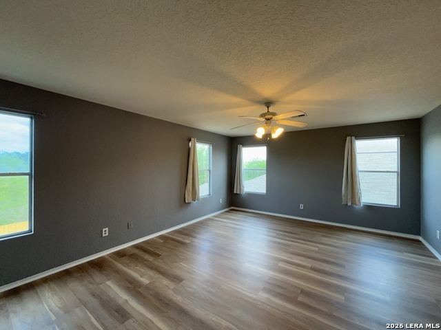 Image 22 of 45 For 9011 Laguna Falls