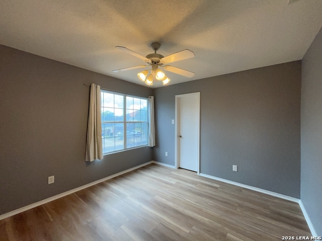 Image 32 of 45 For 9011 Laguna Falls