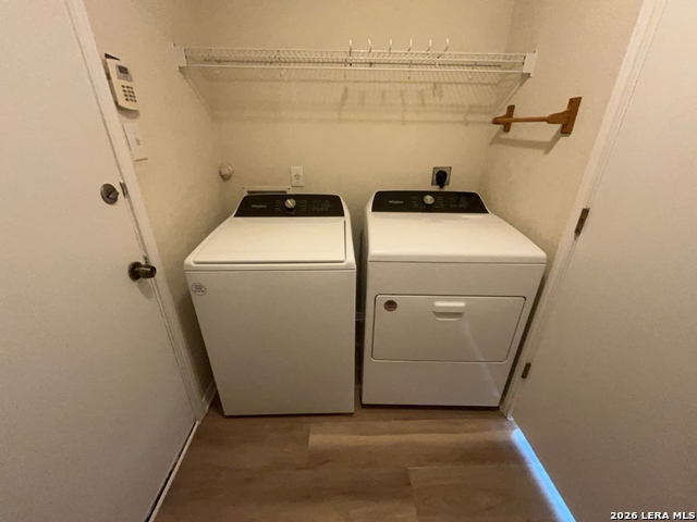 Image 35 of 45 For 9011 Laguna Falls