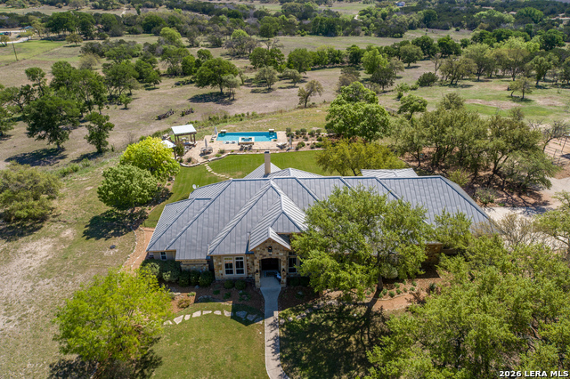 Details for 395 Bluff Creek, Center Point, TX 78010