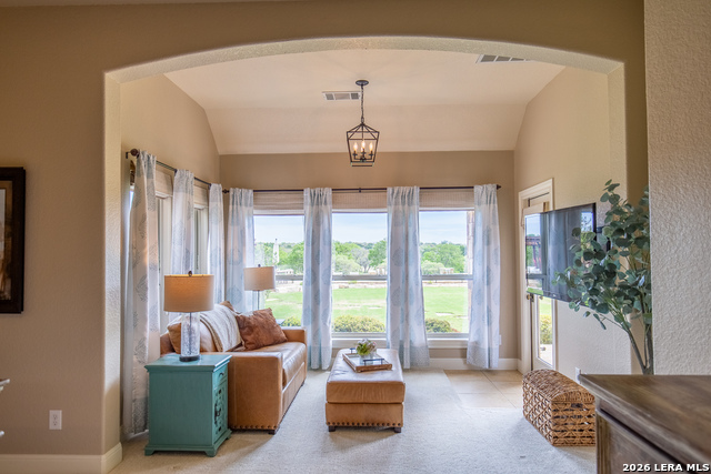 Image 11 of 50 For 395 Bluff Creek