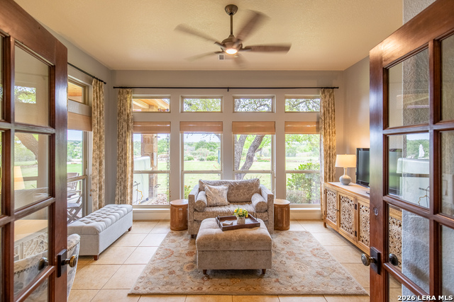 Image 17 of 50 For 395 Bluff Creek