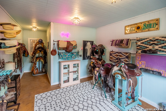 Image 30 of 50 For 395 Bluff Creek