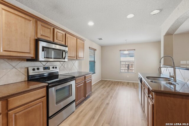 Image 7 of 19 For 3406 Aranda Fields