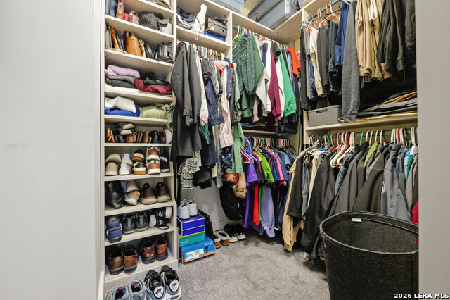 Image 39 of 63 For 610 Market St E Unit 2605