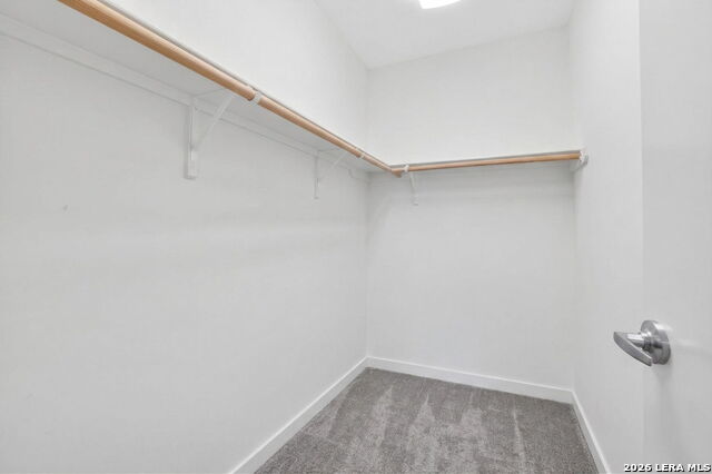 Image 44 of 63 For 610 Market St E Unit 2605