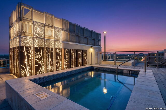 Image 46 of 63 For 610 Market St E Unit 2605