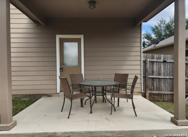 Image 24 of 42 For 209 Town Creek Way