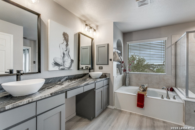 Image 15 of 25 For 18219 Camino Del Mar