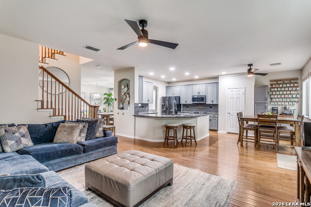 Image 9 of 25 For 18219 Camino Del Mar