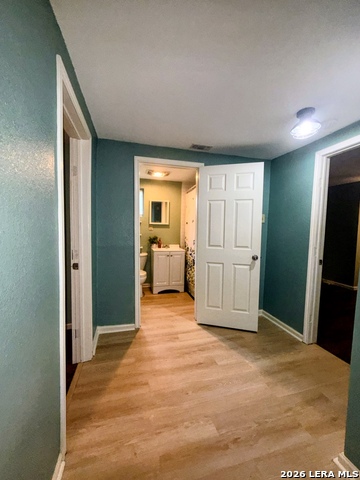 Image 20 of 26 For 419 Collinsworth Avenue