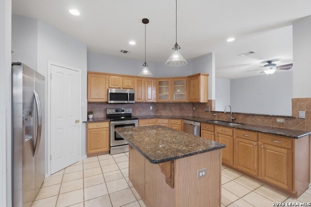 Image 12 of 41 For 8426 Ulysses