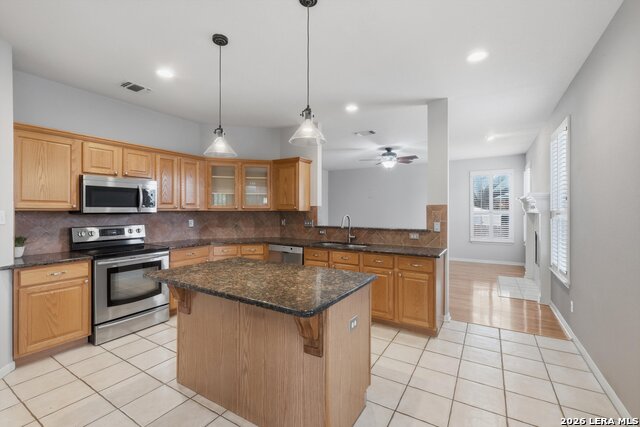 Image 13 of 41 For 8426 Ulysses