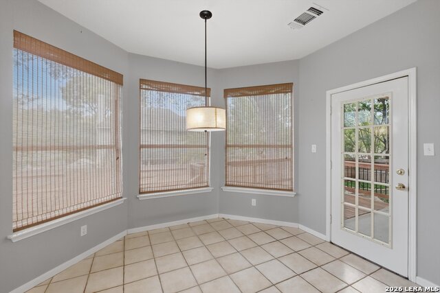 Image 15 of 41 For 8426 Ulysses