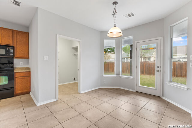 Image 11 of 39 For 337 Willow  