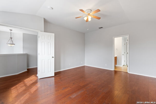 Image 20 of 39 For 337 Willow  