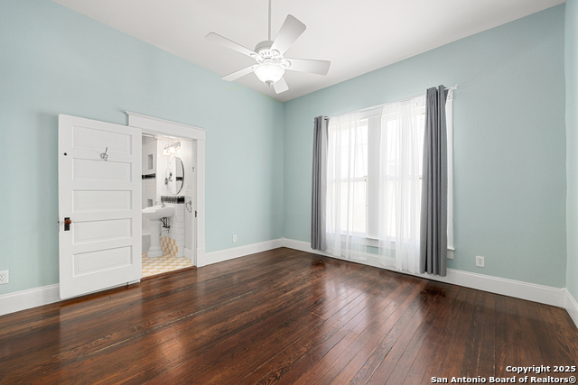 Image 18 of 46 For 135 Vitra  