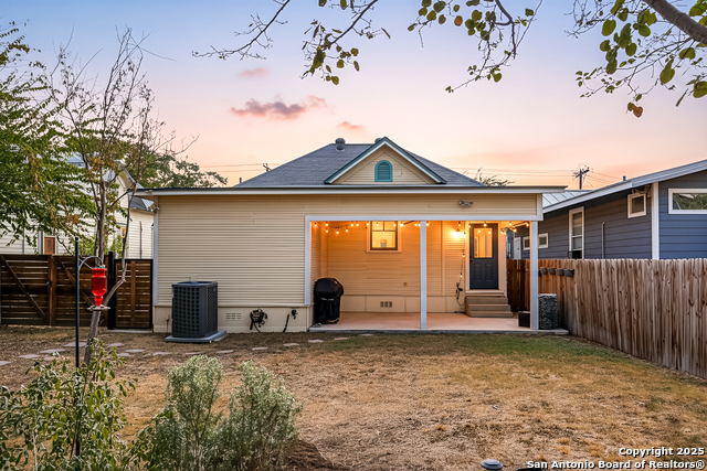 Image 34 of 46 For 135 Vitra  