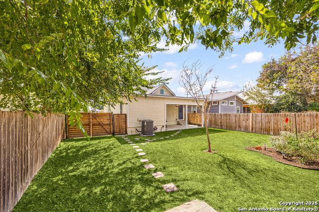 Image 39 of 46 For 135 Vitra  