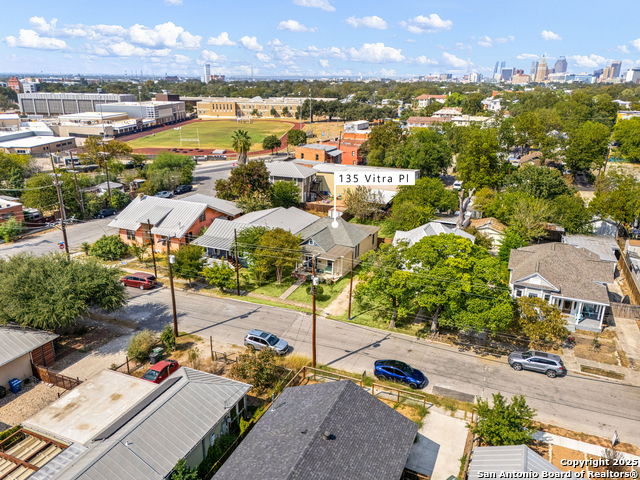 Image 44 of 46 For 135 Vitra  