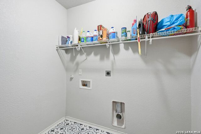 Image 13 of 33 For 10618 Clover Cyn