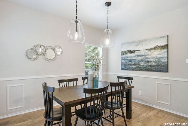 Image 5 of 33 For 10618 Clover Cyn