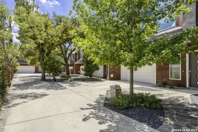 Image 3 of 35 For 326 Clay  102