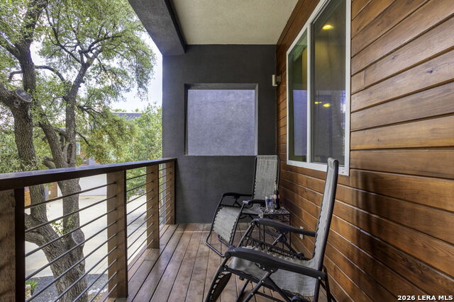 Image 33 of 35 For 326 Clay  102