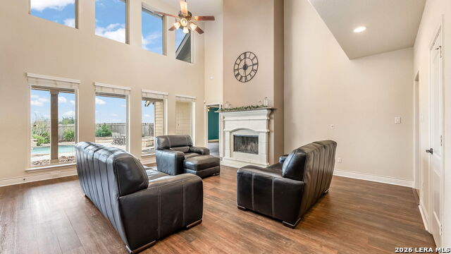 Image 14 of 31 For 2701 Saddlehorn Dr