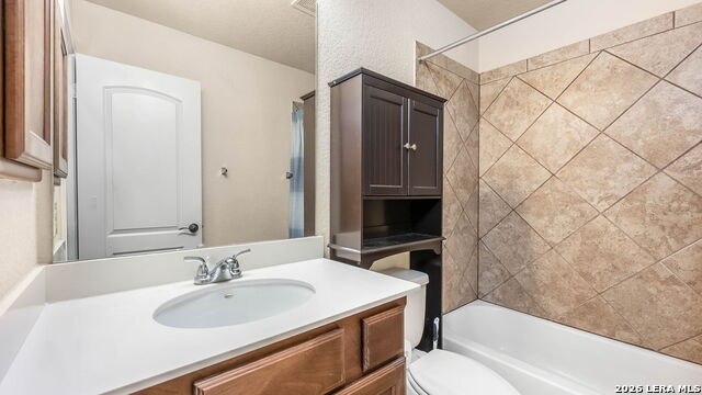 Image 21 of 31 For 2701 Saddlehorn Dr