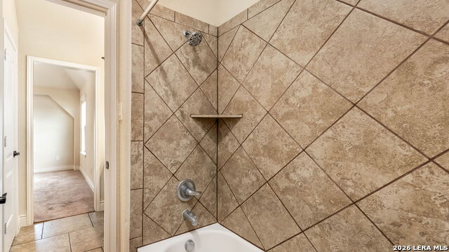 Image 26 of 31 For 2701 Saddlehorn Dr