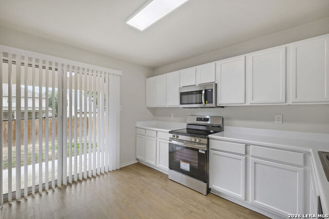 Image 11 of 31 For 12503 Avens Arbor