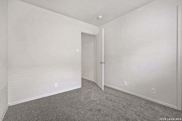 Image 19 of 31 For 12503 Avens Arbor