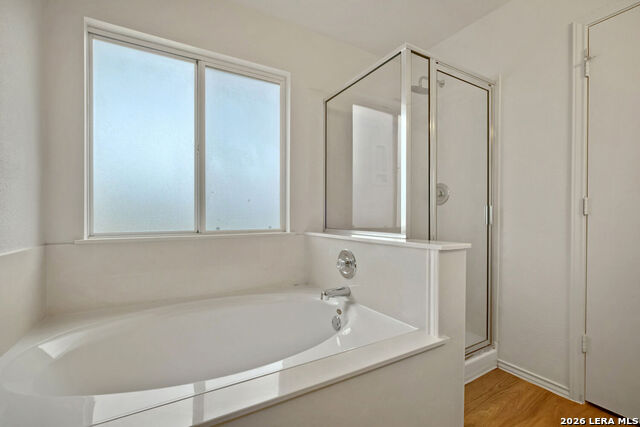 Image 23 of 31 For 12503 Avens Arbor